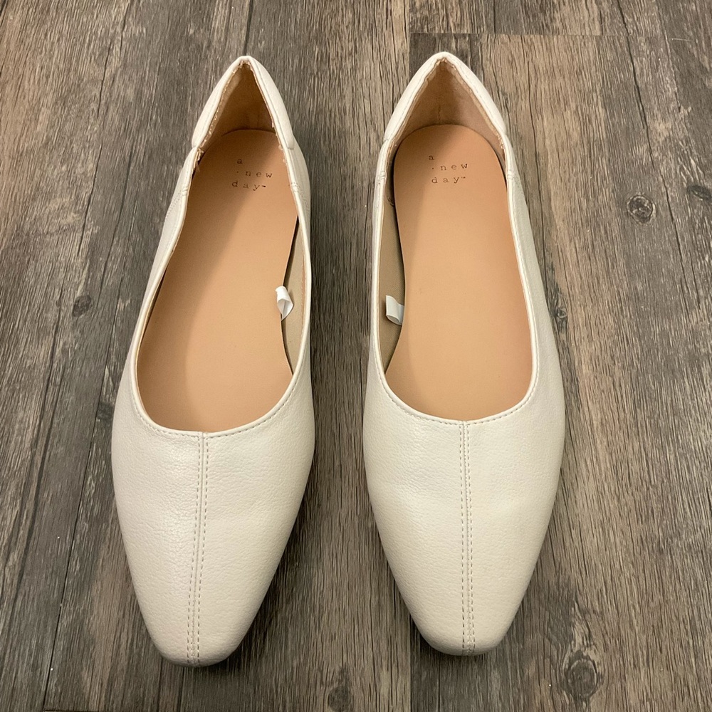 A New Day Target vegan leather taupe flats, size 9